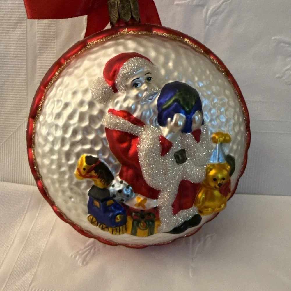 Waterford Vintage Christmas Blown Glass Ornament Santa Holding World &toys